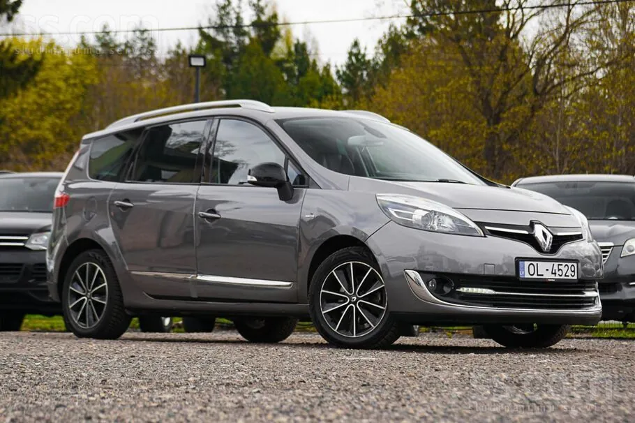Renault Scenic 2013 photo 2