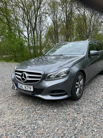 Mercedes-Benz E220 2016 photo 2