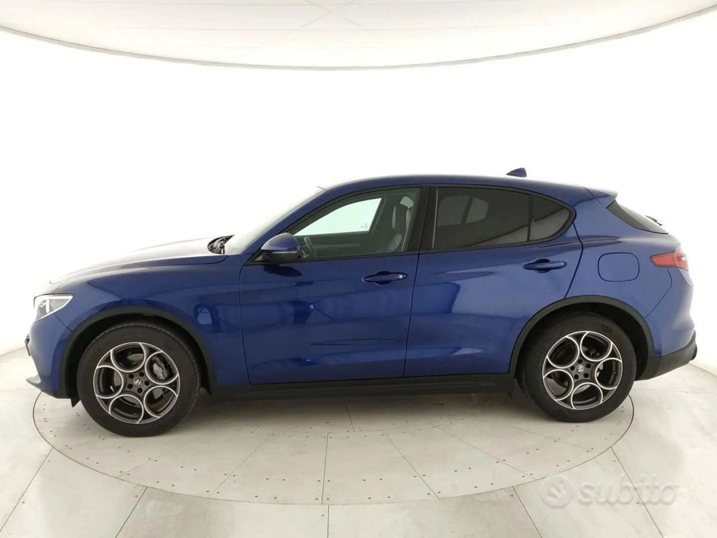 Alfa Romeo Stelvio 2022 photo 2