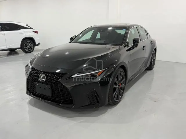 Lexus Is300