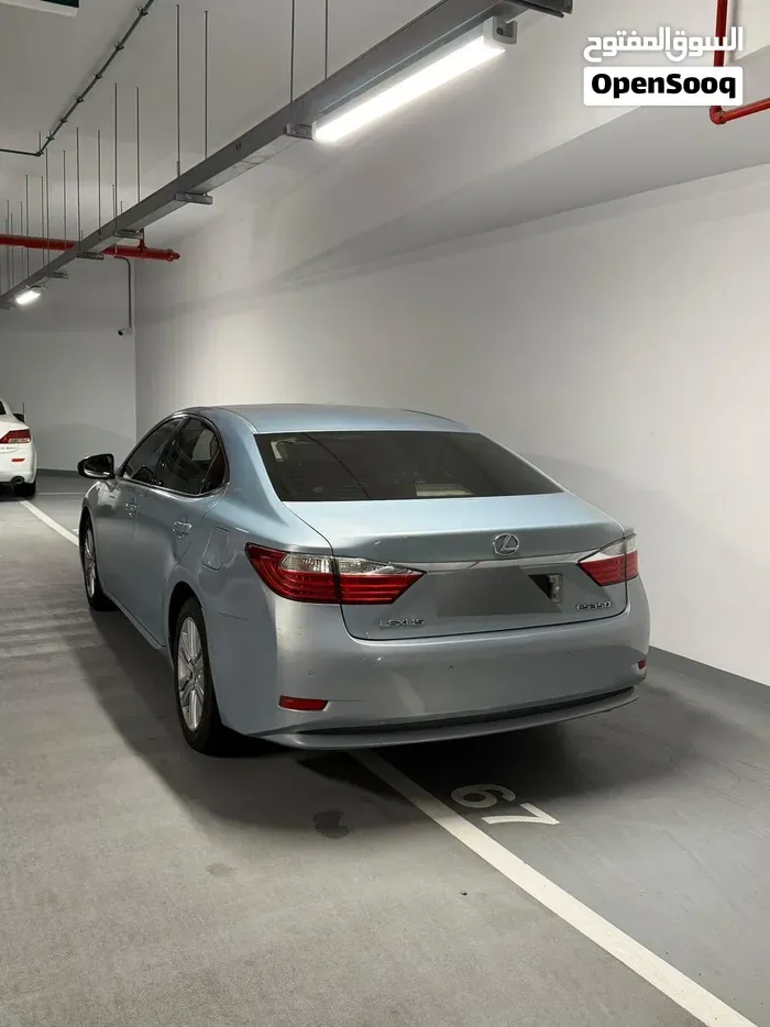 Lexus Es 2014 photo 2