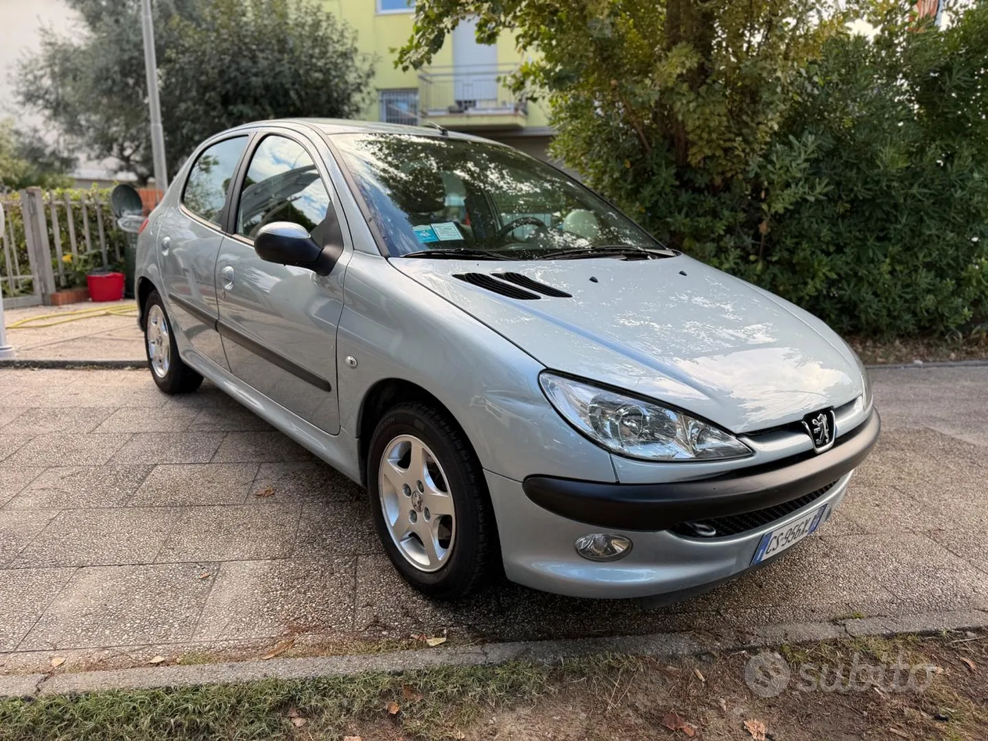 Peugeot 206 2005 photo 2