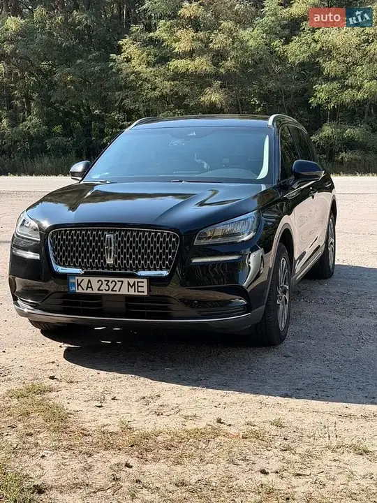 Lincoln Corsair