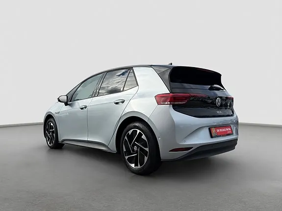 Volkswagen Id.3 2023 photo 3
