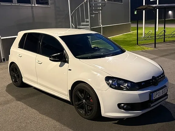 Volkswagen Golf 2012 photo 3