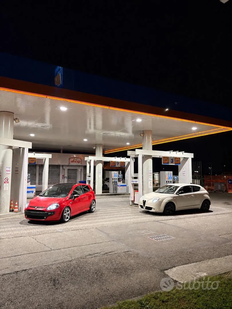 Fiat Punto 2010 photo 5
