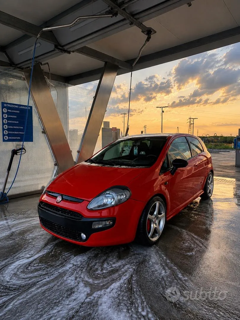 Fiat Punto 2010 photo 3