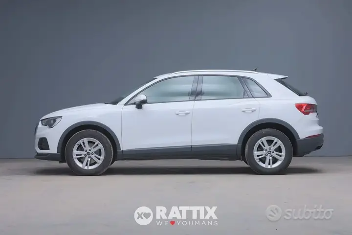Audi Q3 2020 photo 2