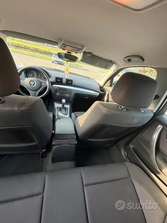 BMW 118D 2007 photo 4