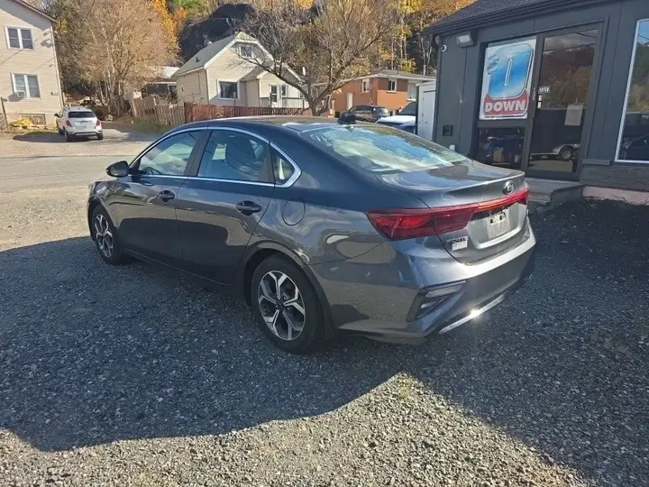 Kia Forte 2020 photo 3
