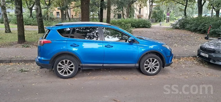 Toyota Rav4 2016 photo 2
