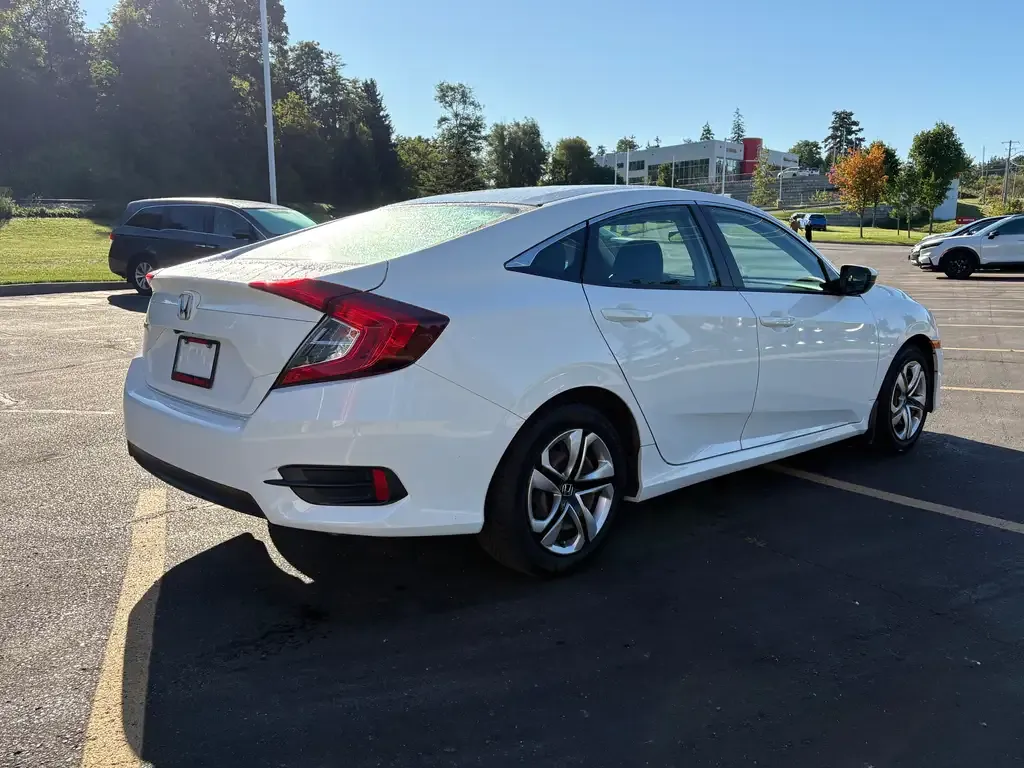 Honda Civic 2017 photo 5