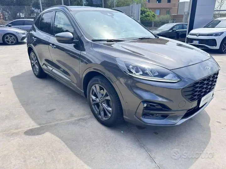 Ford Kuga 2021 photo 2
