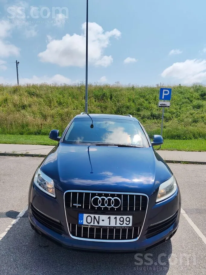 Audi Q7
