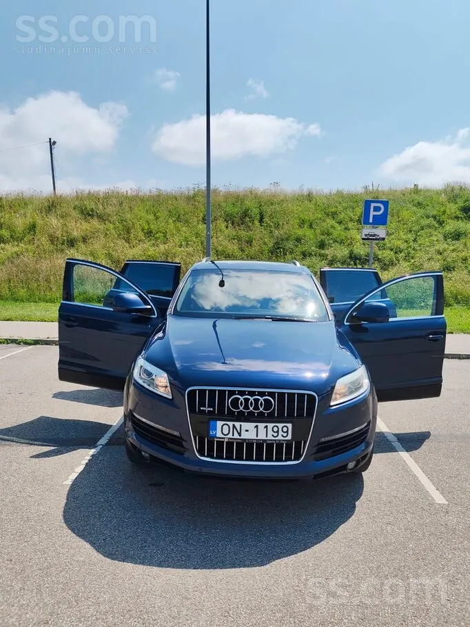 Audi Q7 2008 photo 5