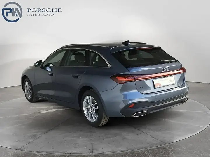 Audi A5 Avant 2025 photo 3