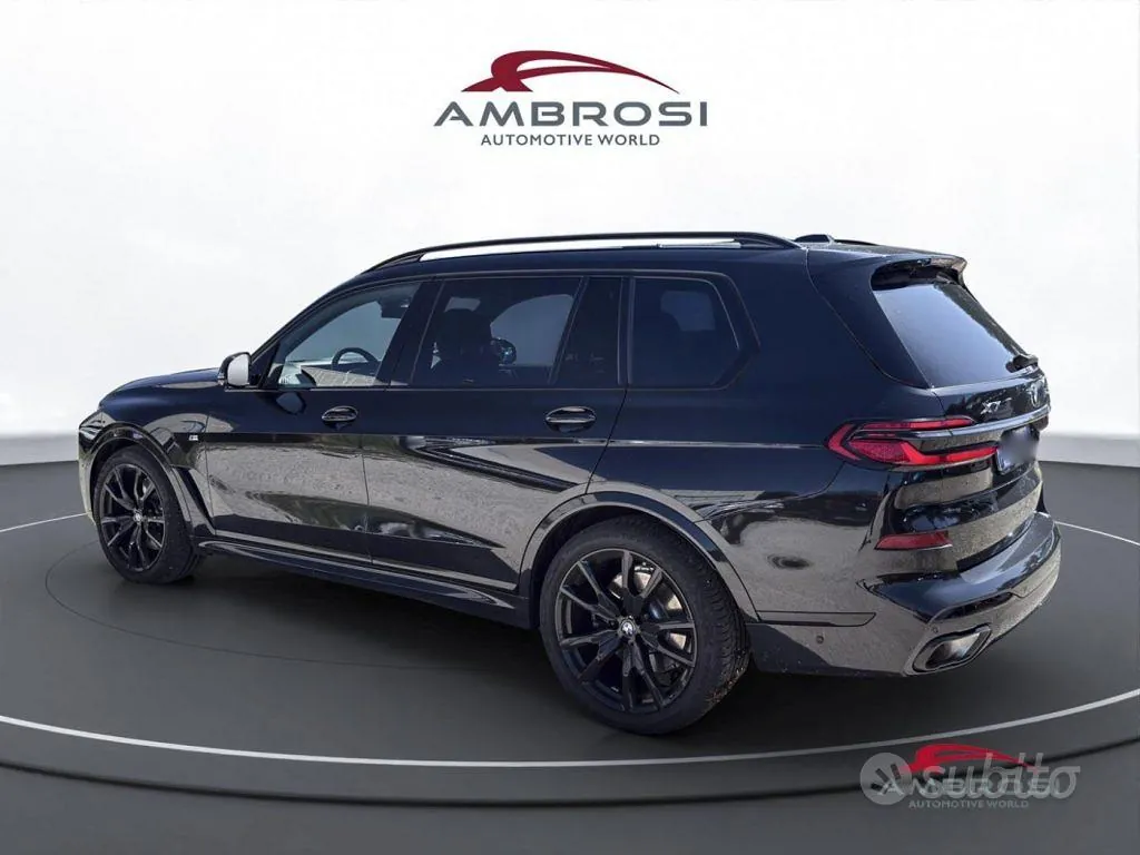 BMW X7 2025 photo 4