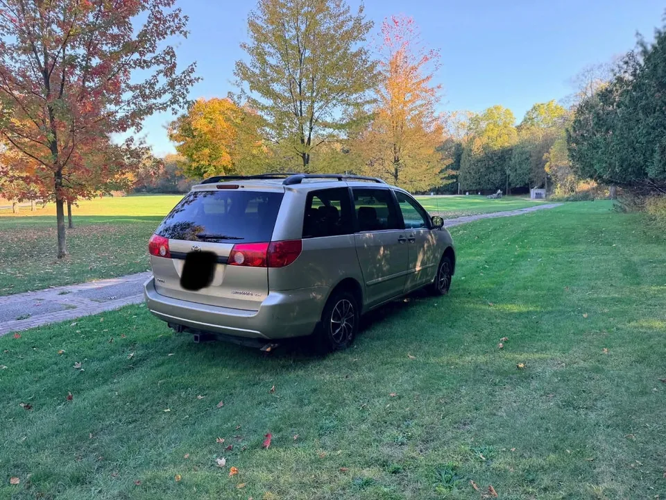 Toyota Sienna 2006 photo 5