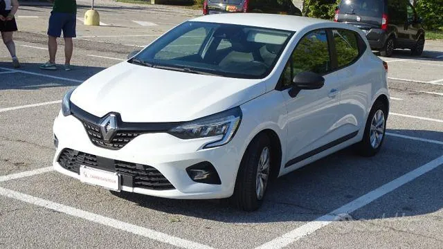 Renault Clio 2021 photo 3