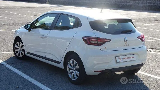 Renault Clio 2021 photo 5