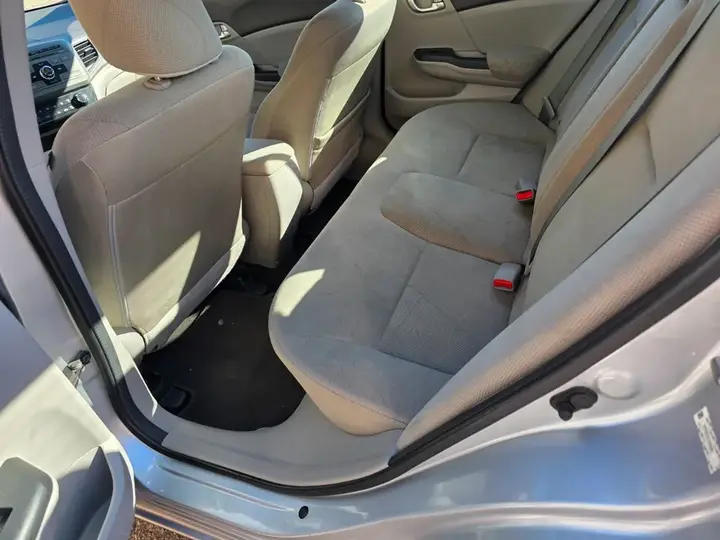 Honda Civic 2012 photo 5