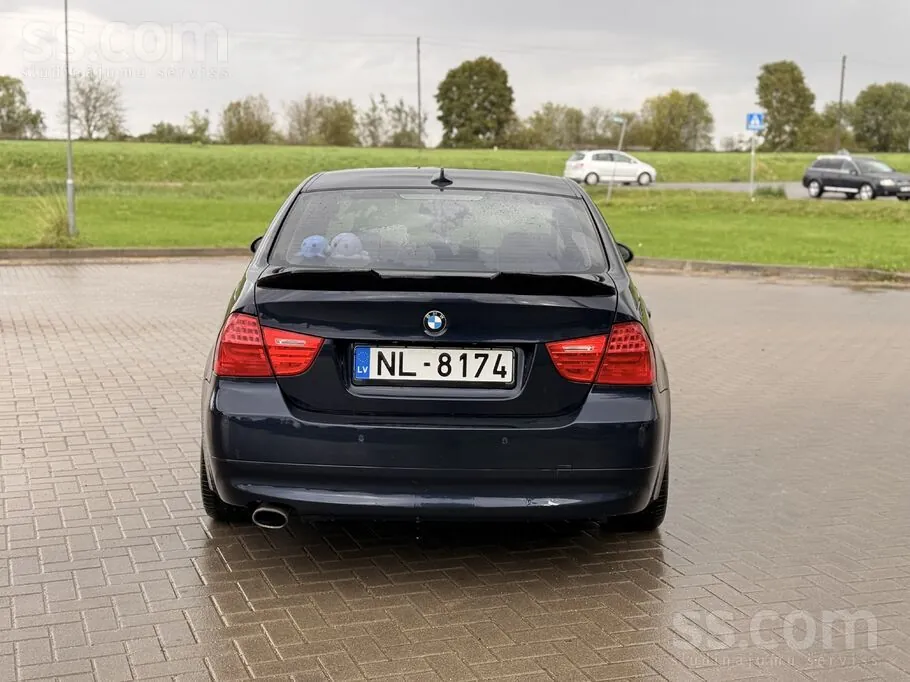 BMW 320 2007 photo 3