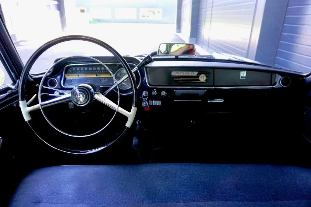 Alfa Romeo Berlina 2000 1960 photo 3