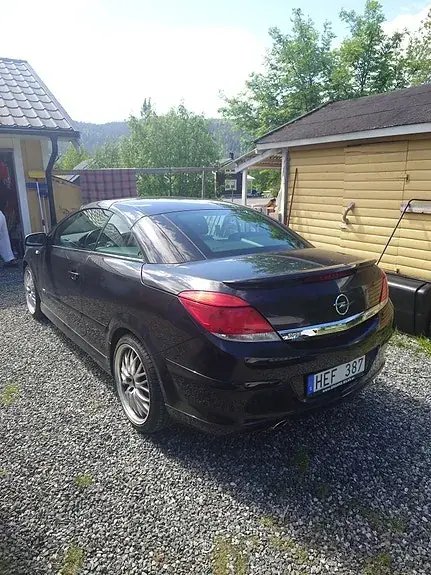 Opel Astra 2008 photo 2