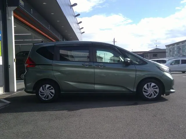 Honda Freed 2022 photo 3