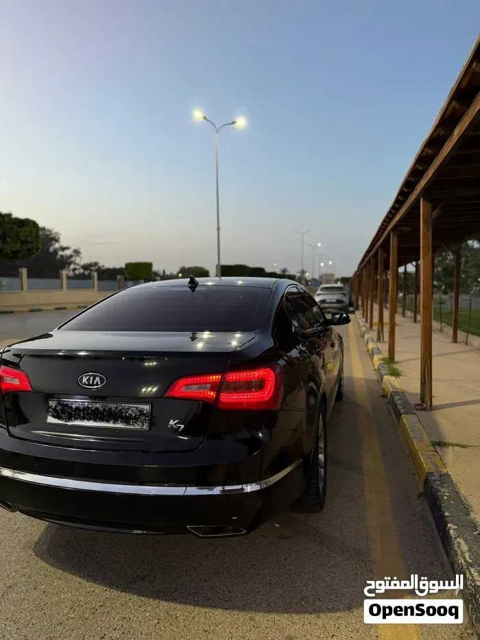 Kia Cadenza 2010 photo 4