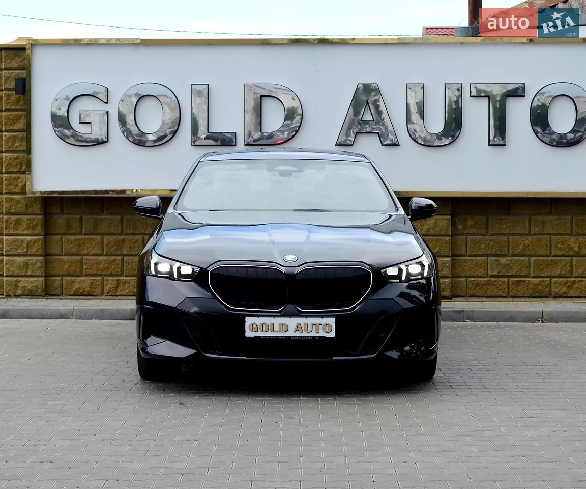 BMW 5 Series 2025 photo 4