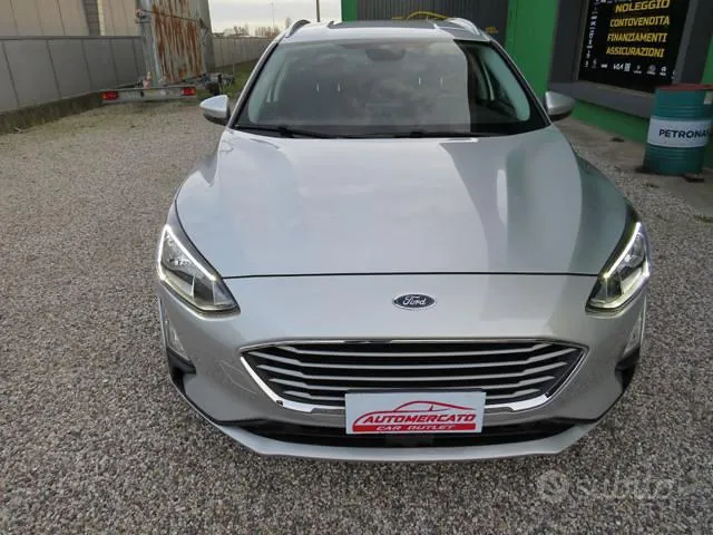 Ford Focus 2021 photo 3
