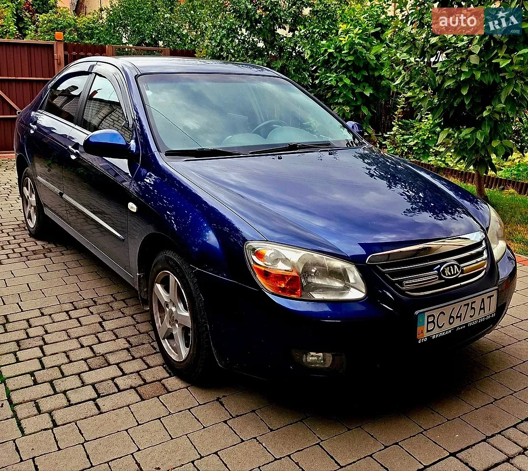 Kia Cerato 2006 photo 2