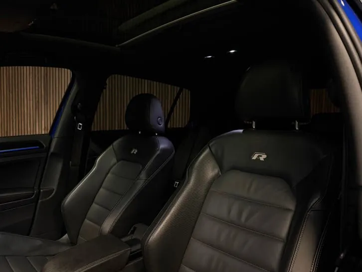 Volkswagen Golf 2019 photo 2