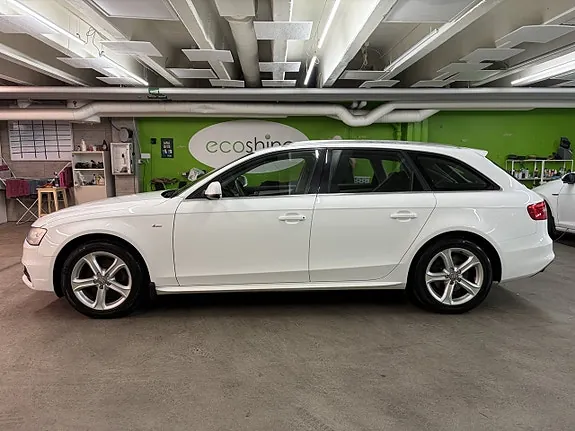 Audi A4 2015 photo 2