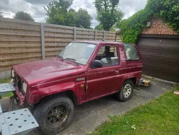 Daihatsu Feroza