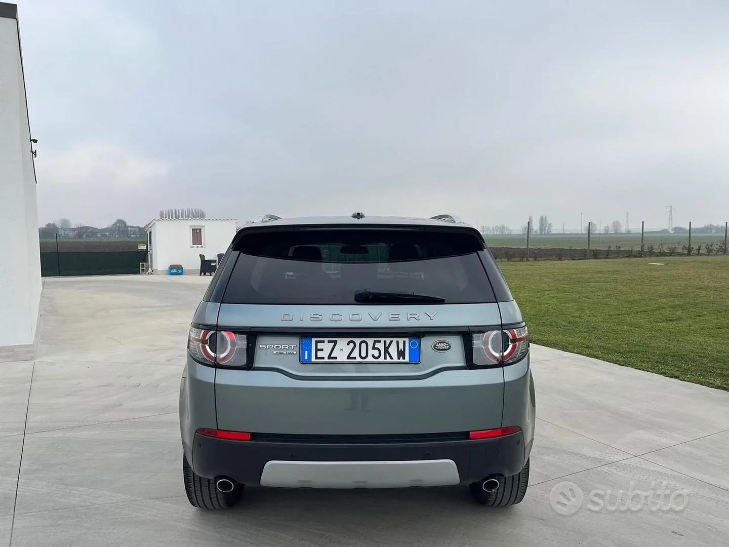 Land Rover Discovery Sport 2015 photo 5