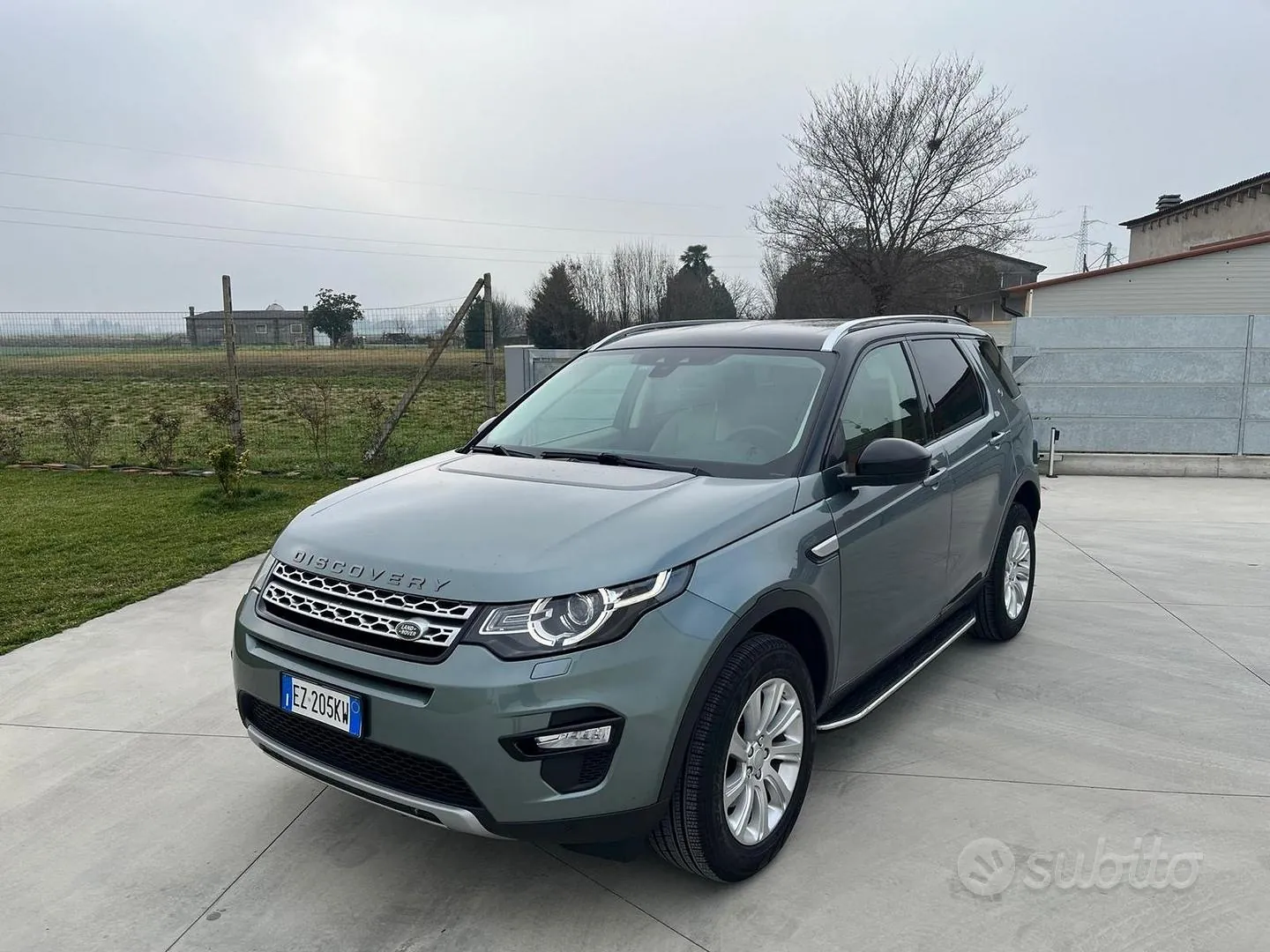 Land Rover Discovery Sport 2015 photo 3