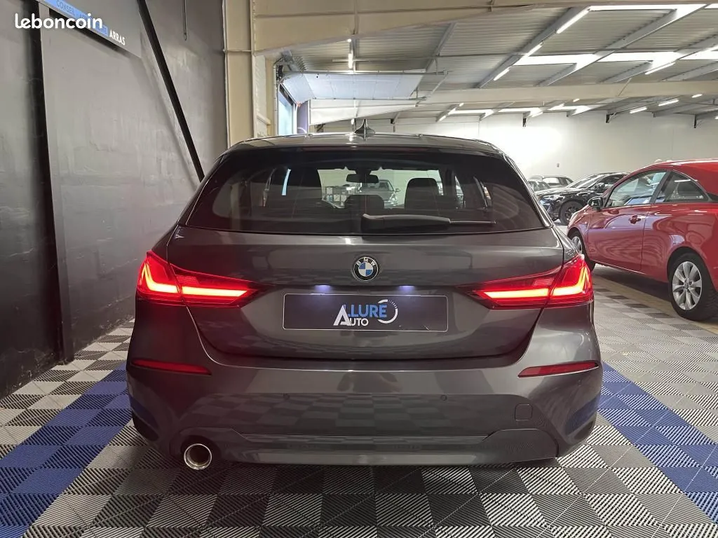 BMW 1 Series 2021 photo 4