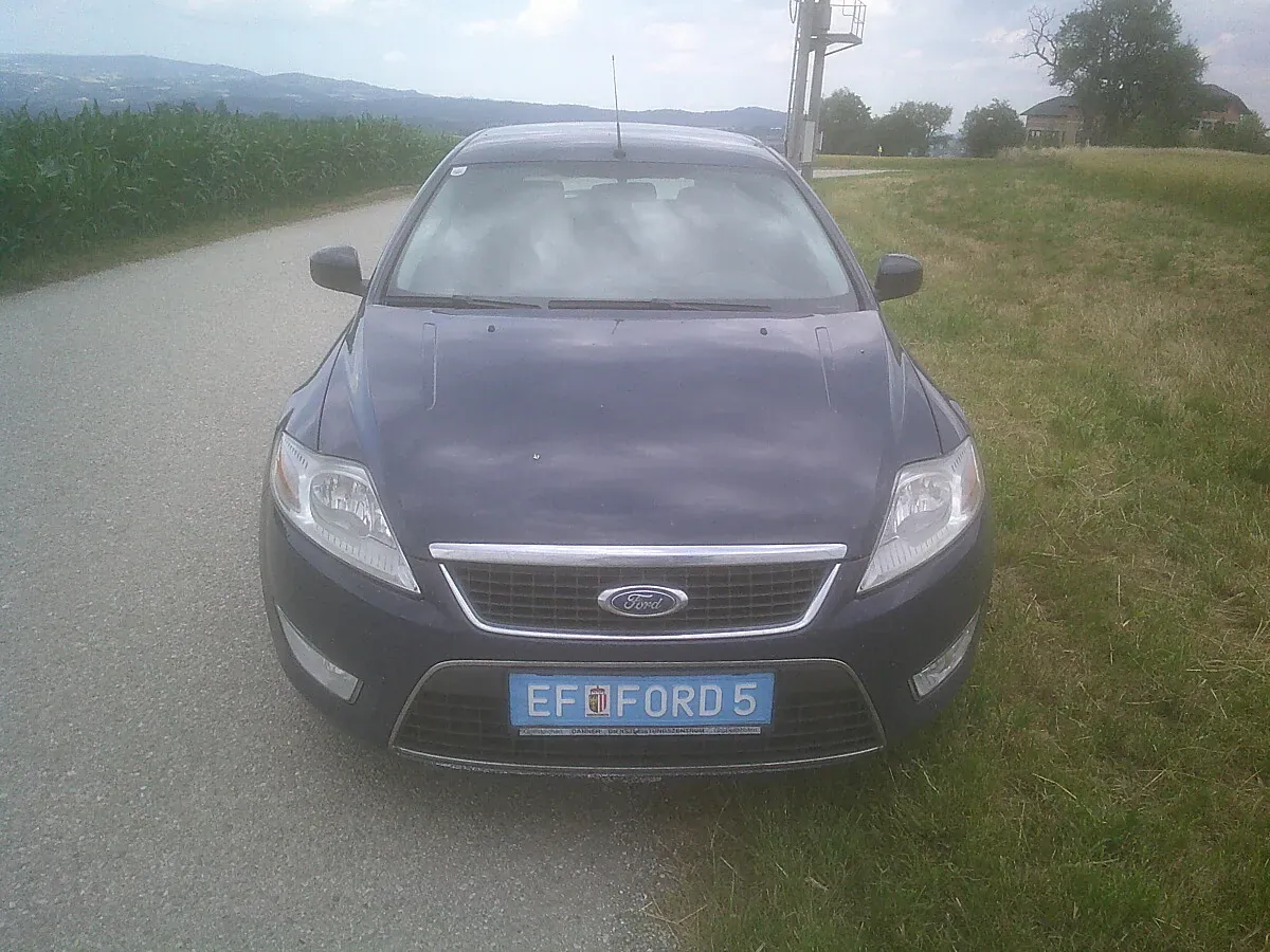 Ford Mondeo 2010 photo 2