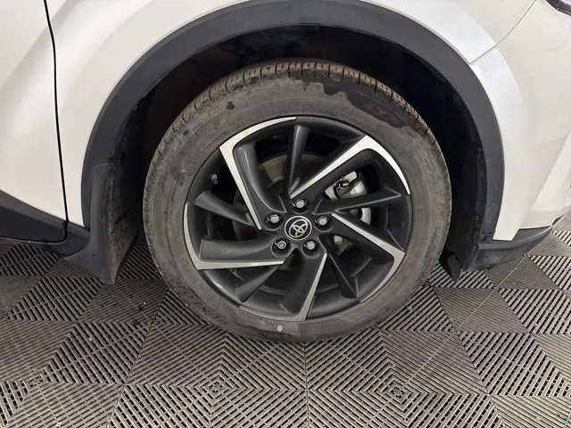 Toyota C-Hr 2022 photo 4