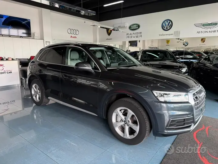 Audi Q5 2017 photo 2