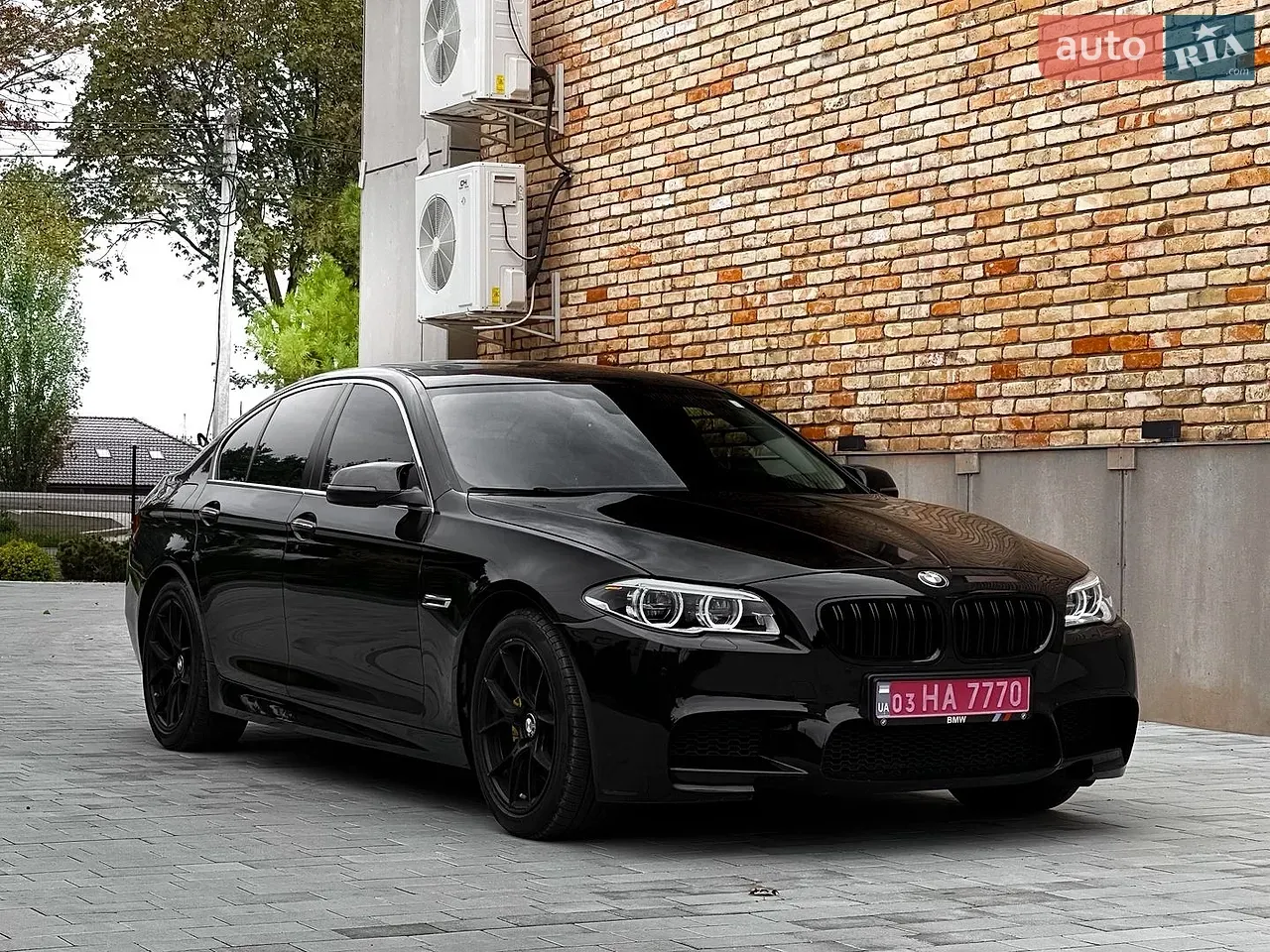 BMW 5 Series 2014 photo 3