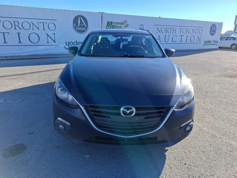 Mazda Mazda3 2015 photo 2