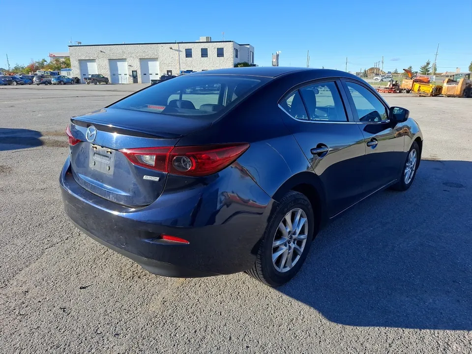 Mazda Mazda3 2015 photo 5