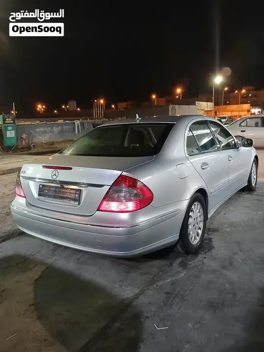 Mercedes-Benz E 280