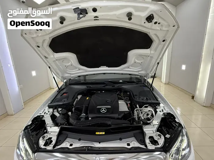 Mercedes-Benz C-Class 2018 photo 3