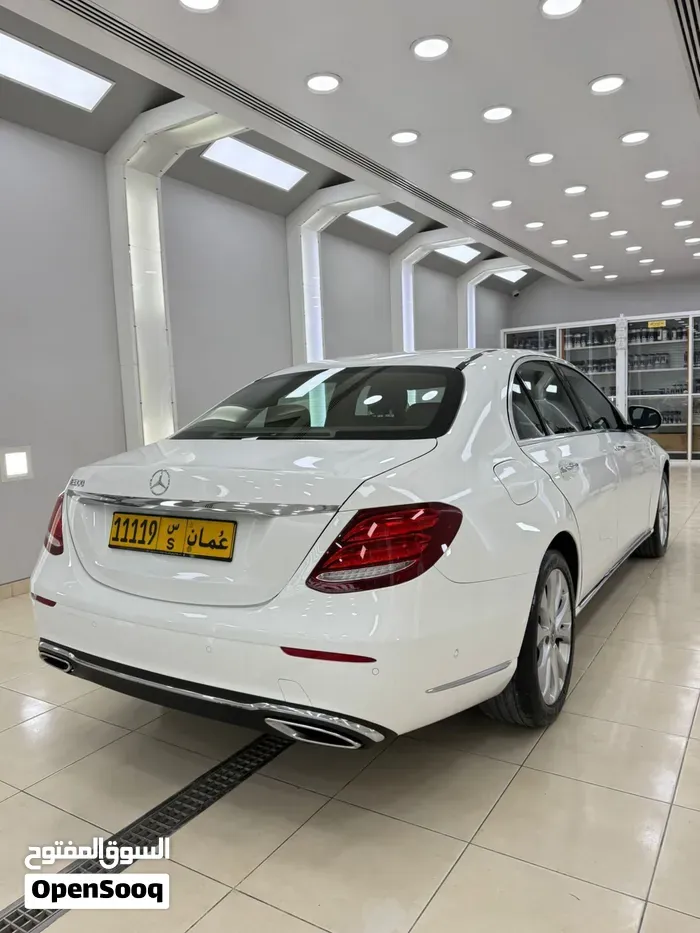 Mercedes-Benz C-Class 2018 photo 2