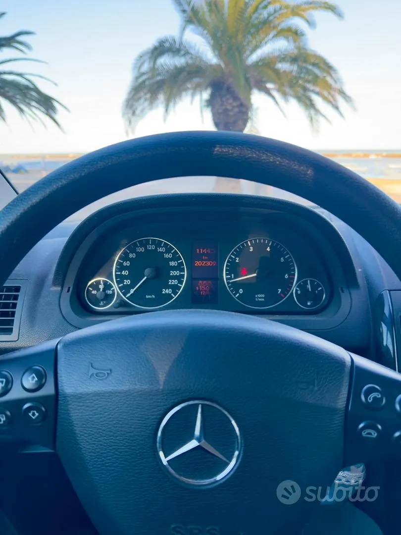 Mercedes-Benz A-Class 2005 photo 5