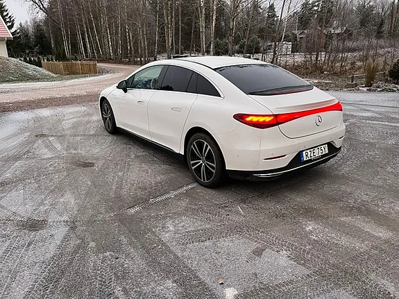 Mercedes-Benz Eqe350